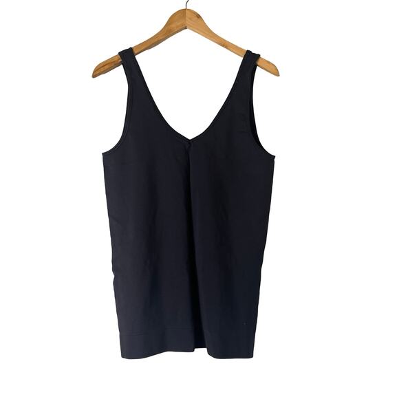 A586581 ANYBODY Intimates Reversible Neckline Tank Black L - Picture 1 of 5